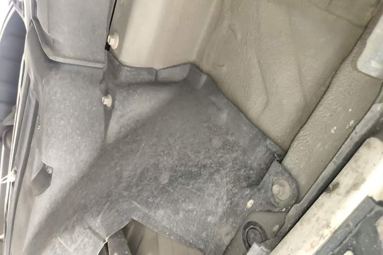 Used Honda CR-V 2015 2.4L two-wheel drive luxury version Chassis Front Left