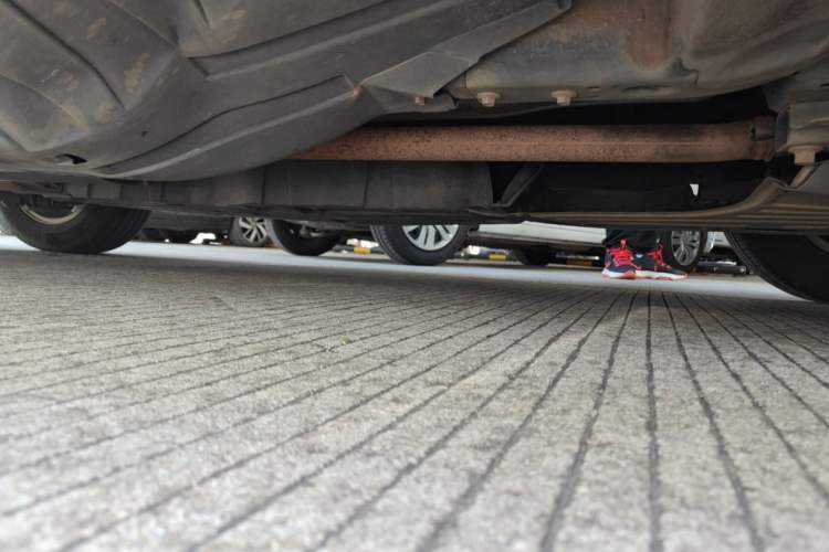 Used Honda CR-V 2015 2.0L 2WD Classic Edition Chassis Front Right