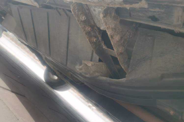 Used Honda CR-V 2015 2.0L two-wheel drive Fashion Edition Chassis Front Right