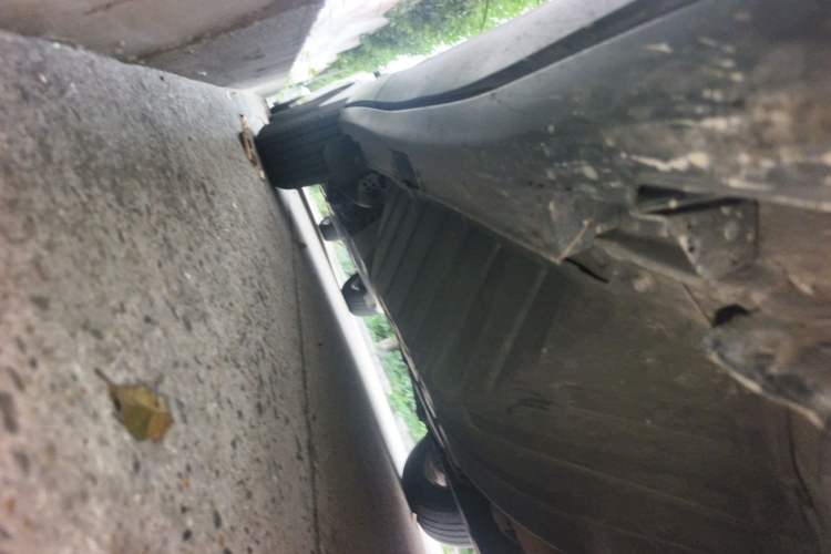 Used Honda CR-V 2015 2.0L two-wheel drive urban version Chassis Front Right
