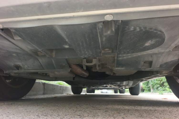 Used Honda CR-V 2015 2.0L two-wheel drive urban version Chassis Front