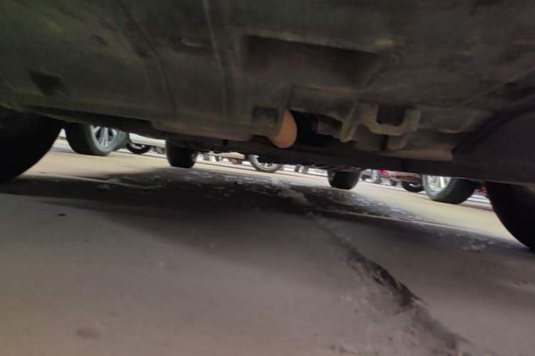 Used Honda CR-V 2015 2.0L two-wheel drive Fashion Edition Chassis Front