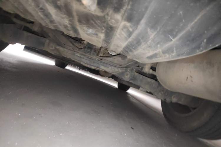 Used Honda CR-V 2015 2.4L Four-Wheel Drive Prestige Edition Chassis Rear