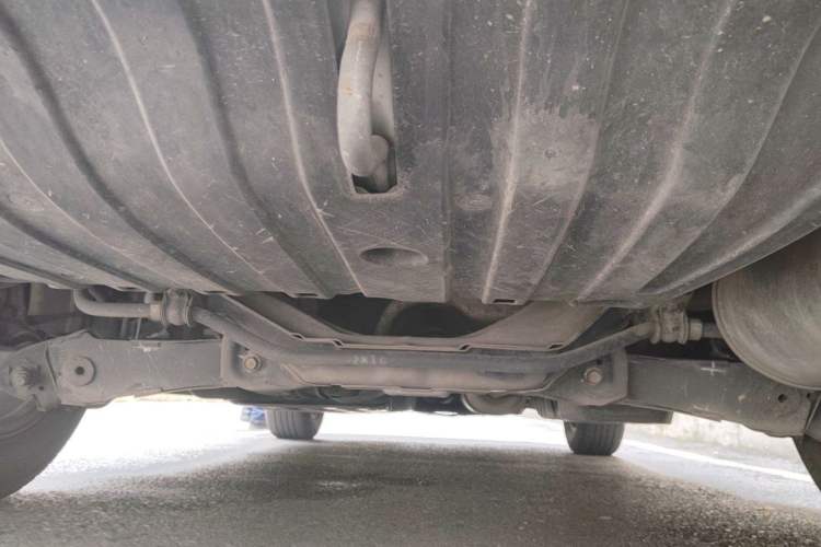 Used Honda CR-V 2015 2.0L two-wheel drive Fashion Edition Chassis Rear