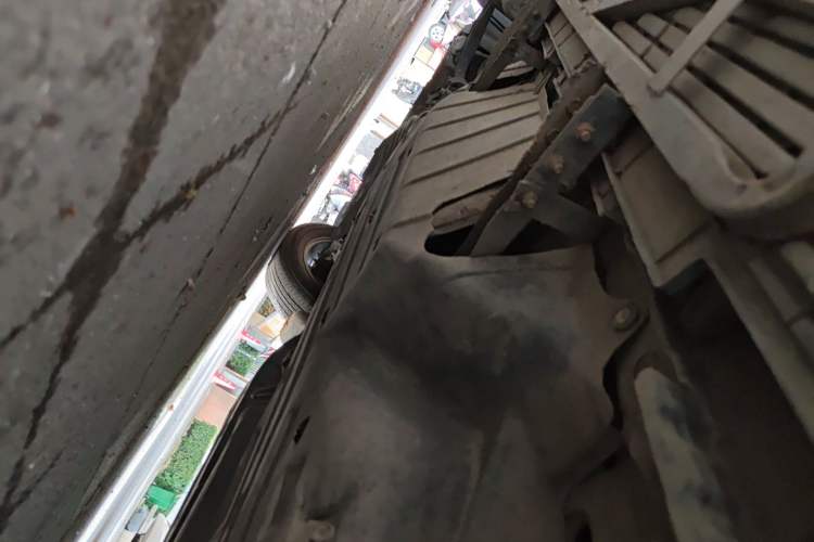 Used Honda CR-V 2015 2.0L 2WD Classic Edition Chassis Rear Left