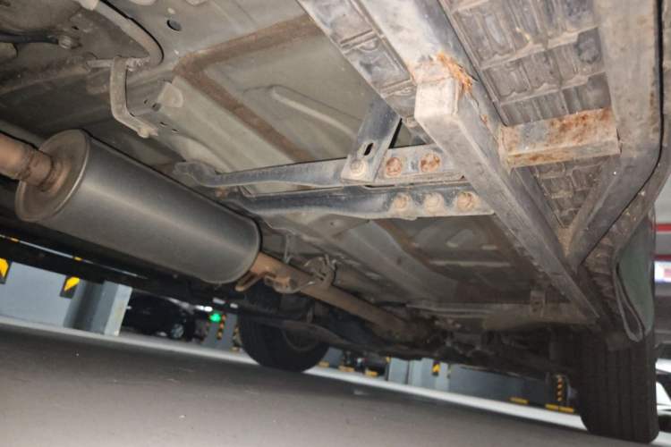 Used Honda CR-V 2015 2.0L two-wheel drive Fashion Edition Chassis Rear Right