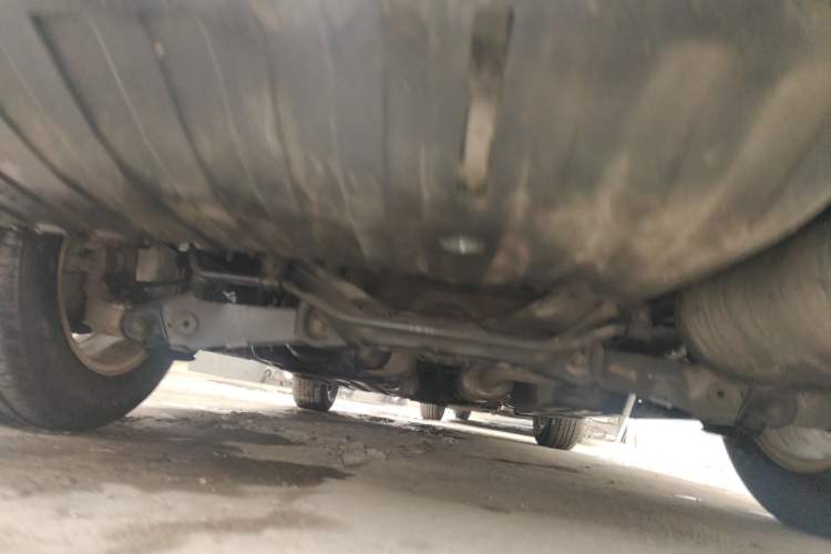 Used Honda CR-V 2015 2.0L 2WD Classic Edition Chassis Rear