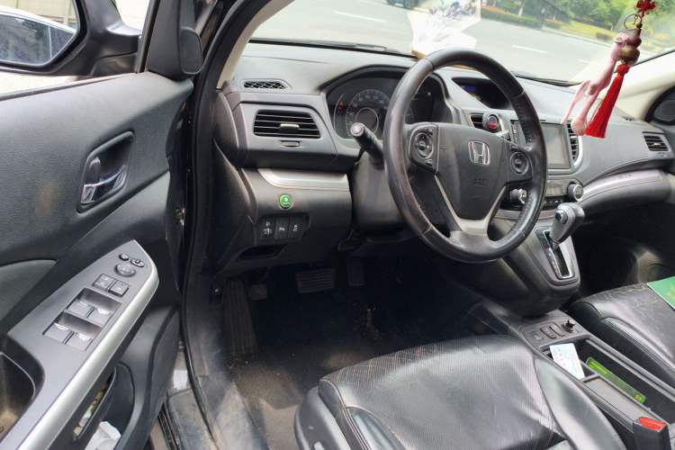 Used Honda CR-V 2015 2.4L two-wheel drive luxury version Driver Seat
