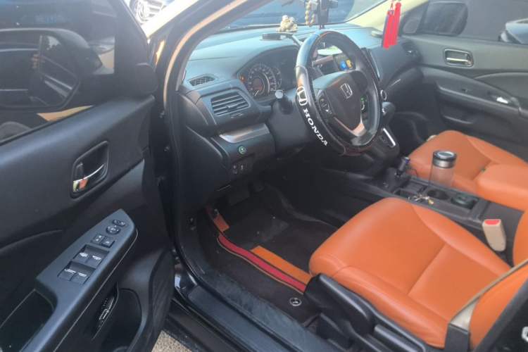 Used Honda CR-V 2015 2.0L two-wheel drive Fashion Edition Driver Seat