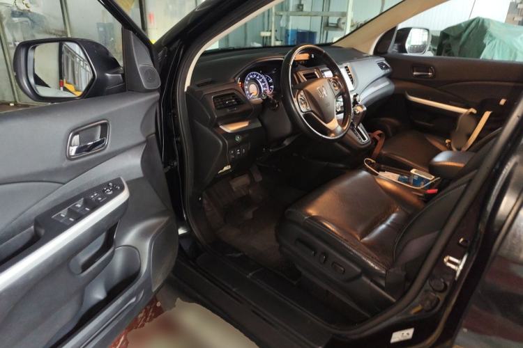 Used Honda CR-V 2015 2.4L two-wheel drive luxury version Driver Seat