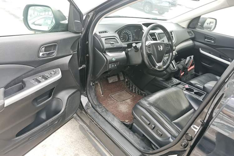 Used Honda CR-V 2015 2.4L two-wheel drive luxury version Driver Seat