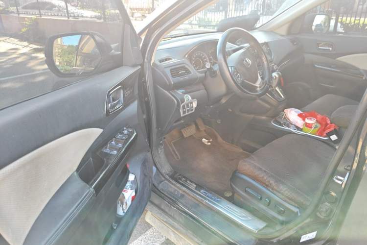 Used Honda CR-V 2015 2.4L Four-Wheel Drive Prestige Edition Driver Seat