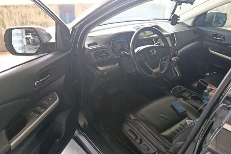 Used Honda CR-V 2015 2.4L two-wheel drive luxury version Driver Seat