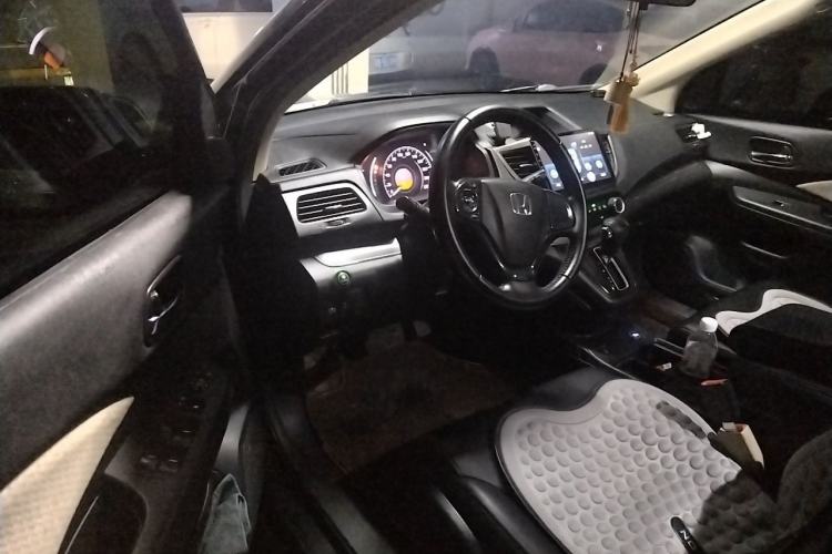 Used Honda CR-V 2015 2.0L two-wheel drive Fashion Edition Driver Seat
