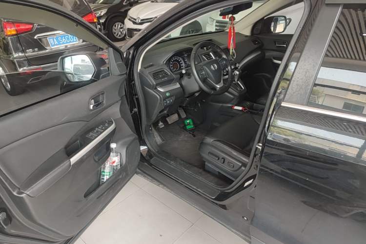 Used Honda CR-V 2015 2.4L four-wheel drive luxury version Driver Seat