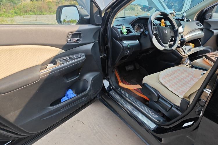 Used Honda CR-V 2015 2.0L Four-Wheel Drive Fashion Edition Driver Seat