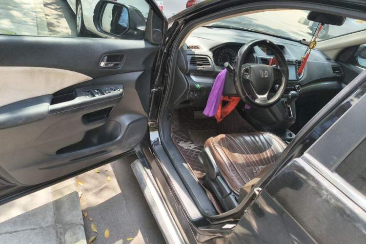 Used Honda CR-V 2015 2.0L two-wheel drive Fashion Edition Driver Seat