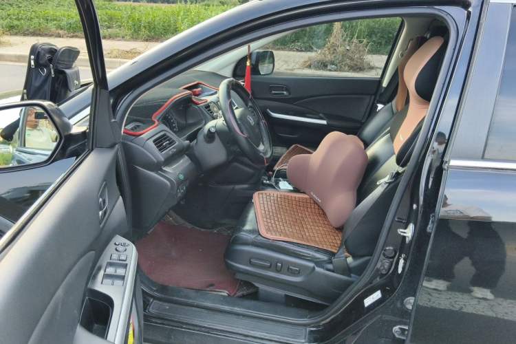 Used Honda CR-V 2015 2.4L four-wheel drive luxury version Driver Seat
