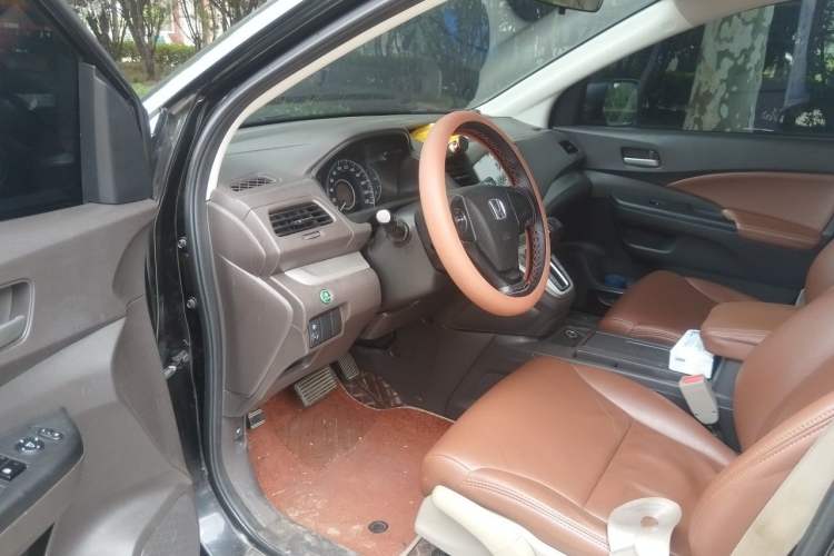Used Honda CR-V 2015 2.0L 2WD Classic Edition Driver Seat