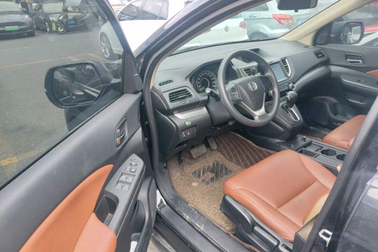 Used Honda CR-V 2015 2.0L two-wheel drive Fashion Edition Driver Seat