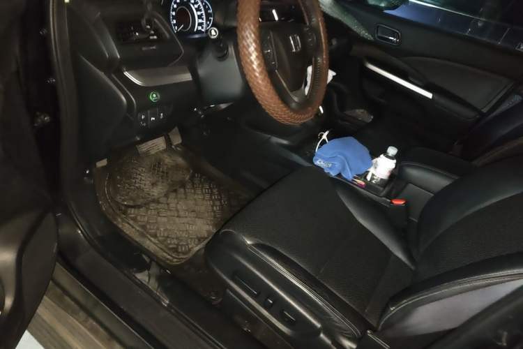 Used Honda CR-V 2015 2.4L four-wheel drive luxury version Driver Seat