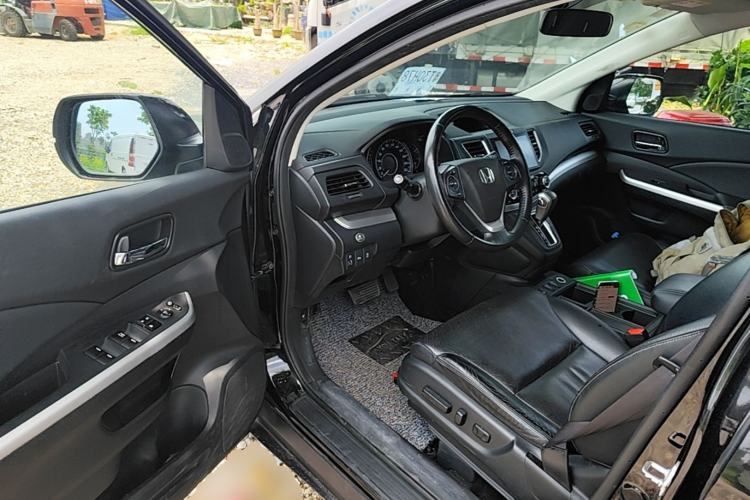 Used Honda CR-V 2015 2.4L two-wheel drive luxury version Driver Seat