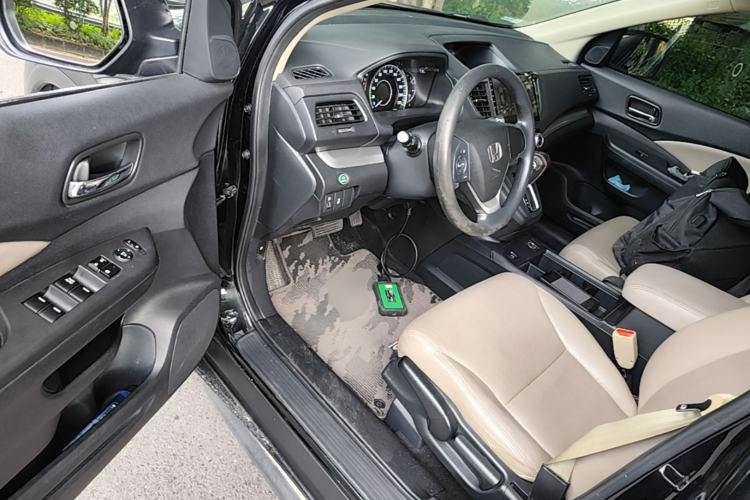 Used Honda CR-V 2015 2.0L two-wheel drive Fashion Edition Driver Seat
