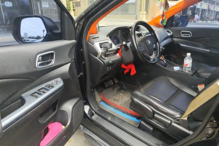Used Honda CR-V 2015 2.0L two-wheel drive urban version Driver Seat