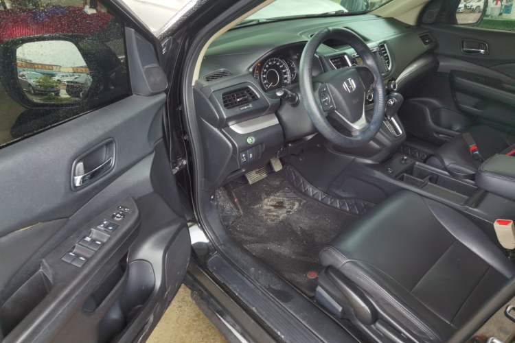 Used Honda CR-V 2015 2.0L two-wheel drive Fashion Edition Driver Seat
