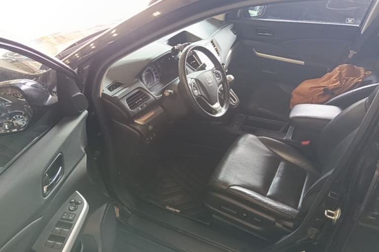 Used Honda CR-V 2015 2.4L two-wheel drive luxury version Driver Seat