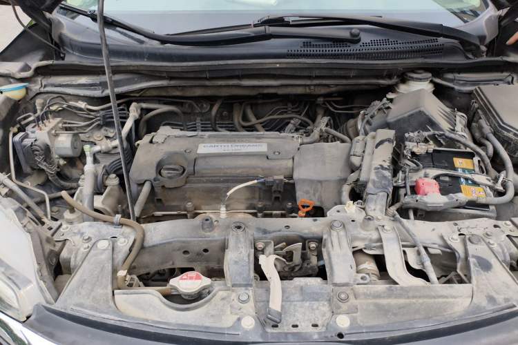 Used Honda CR-V 2015 2.4L two-wheel drive luxury version Engine Bay