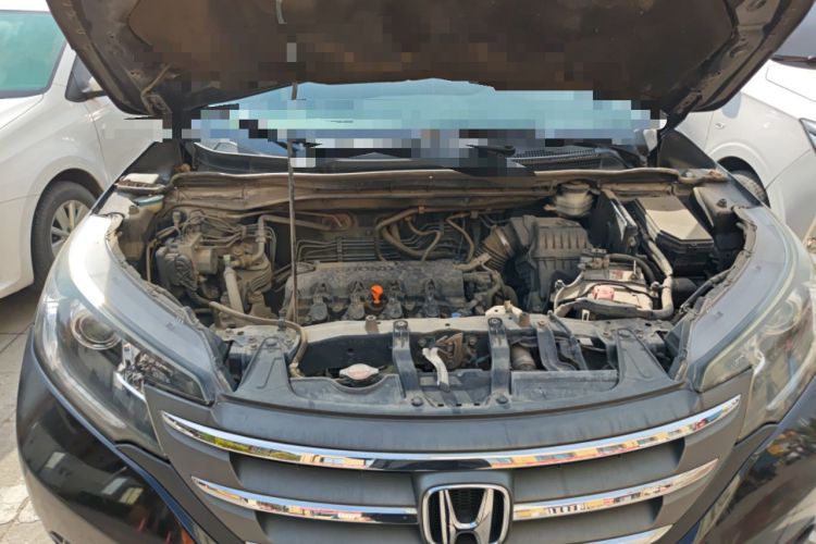 Used Honda CR-V 2015 2.0L 2WD Classic Edition Engine Bay