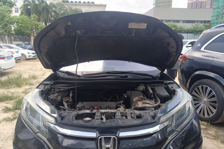 Used Honda CR-V 2015 2.0L two-wheel drive urban version Engine Bay