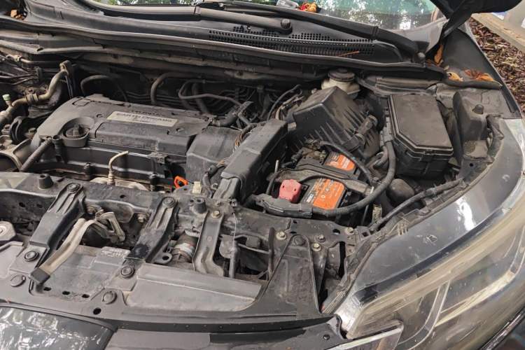 Used Honda CR-V 2015 2.4L four-wheel drive luxury version Engine Bay Left