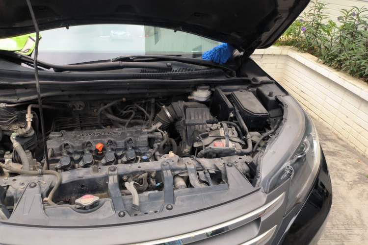 Used Honda CR-V 2015 2.0L 2WD Classic Edition Engine Bay Left