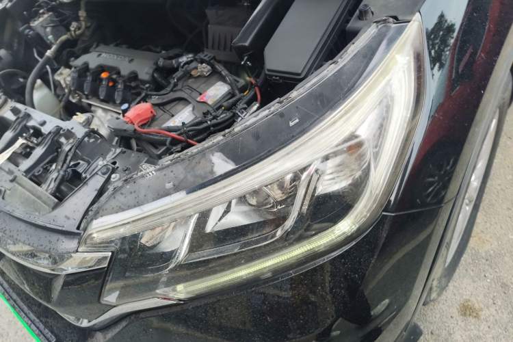 Used Honda CR-V 2015 2.0L two-wheel drive urban version Engine Bay Left