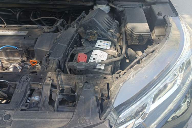 Used Honda CR-V 2015 2.4L Four-Wheel Drive Prestige Edition Engine Bay Left