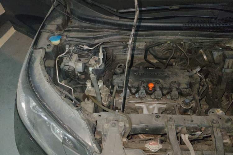 Used Honda CR-V 2015 2.0L 2WD Classic Edition Engine Bay Right
