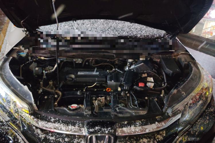 Used Honda CR-V 2015 2.4L four-wheel drive luxury version Engine Bay