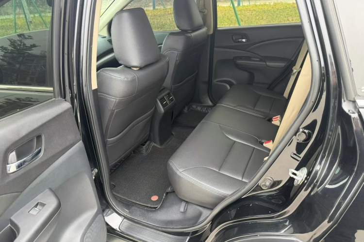 Used Honda CR-V 2015 2.0L two-wheel drive Fashion Edition Exterior 11