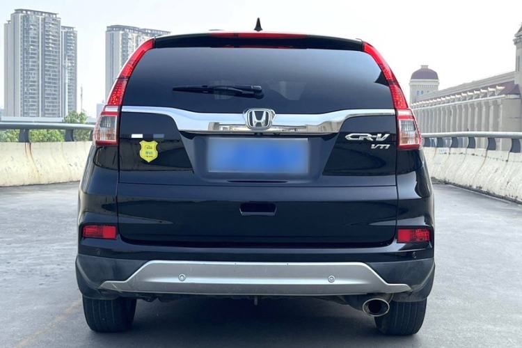 Used Honda CR-V 2015 2.4L two-wheel drive luxury version Exterior 2