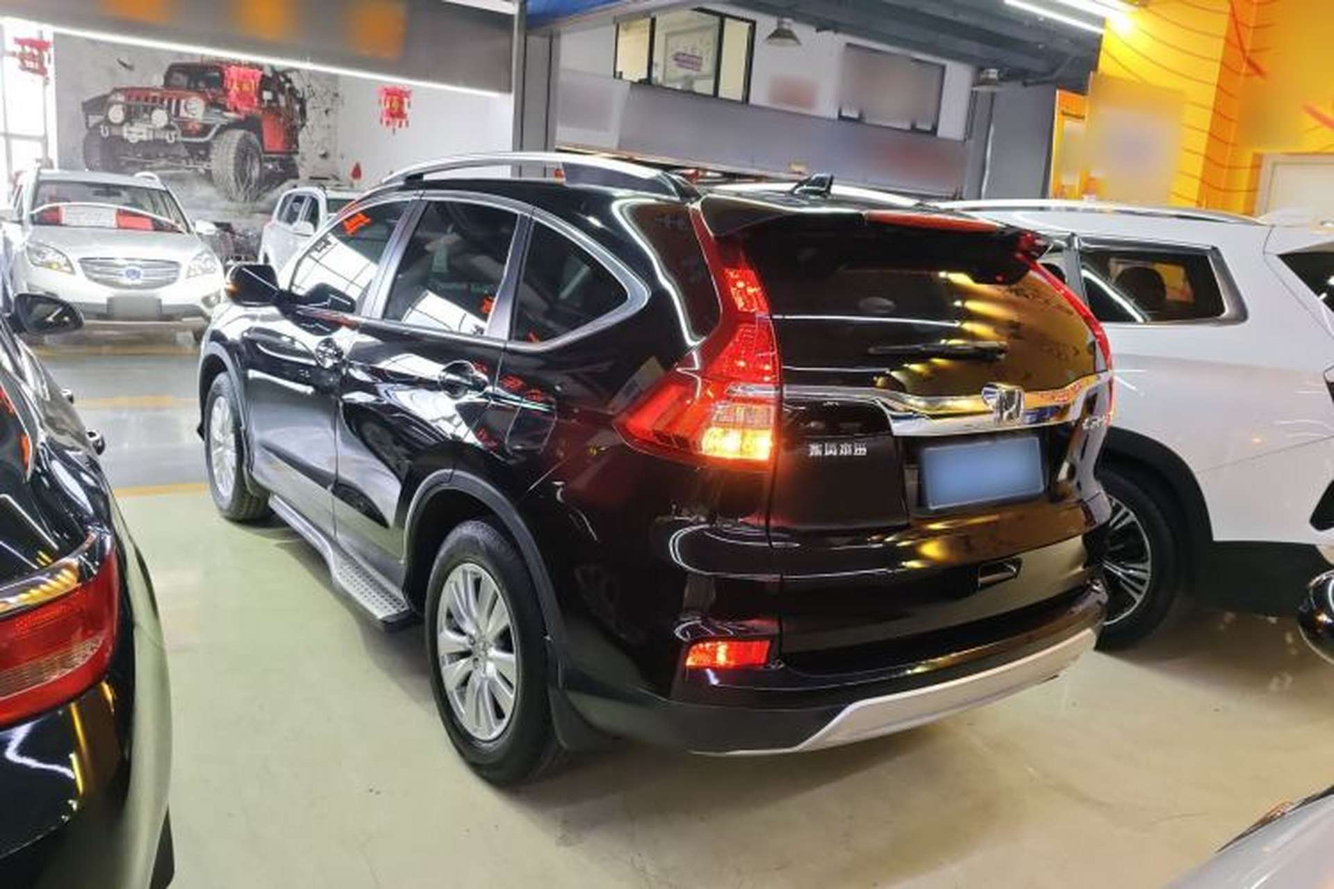 Used Honda CR-V 2015 2.0L two-wheel drive urban version Exterior 2