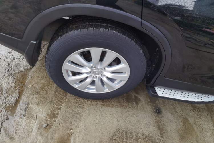 Used Honda CR-V 2015 2.0L two-wheel drive Fashion Edition Exterior 2