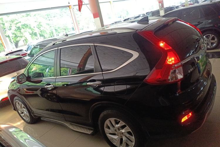 Used Honda CR-V 2015 2.4L four-wheel drive luxury version Exterior 3