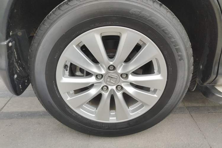 Used Honda CR-V 2015 2.0L two-wheel drive urban version Exterior 5