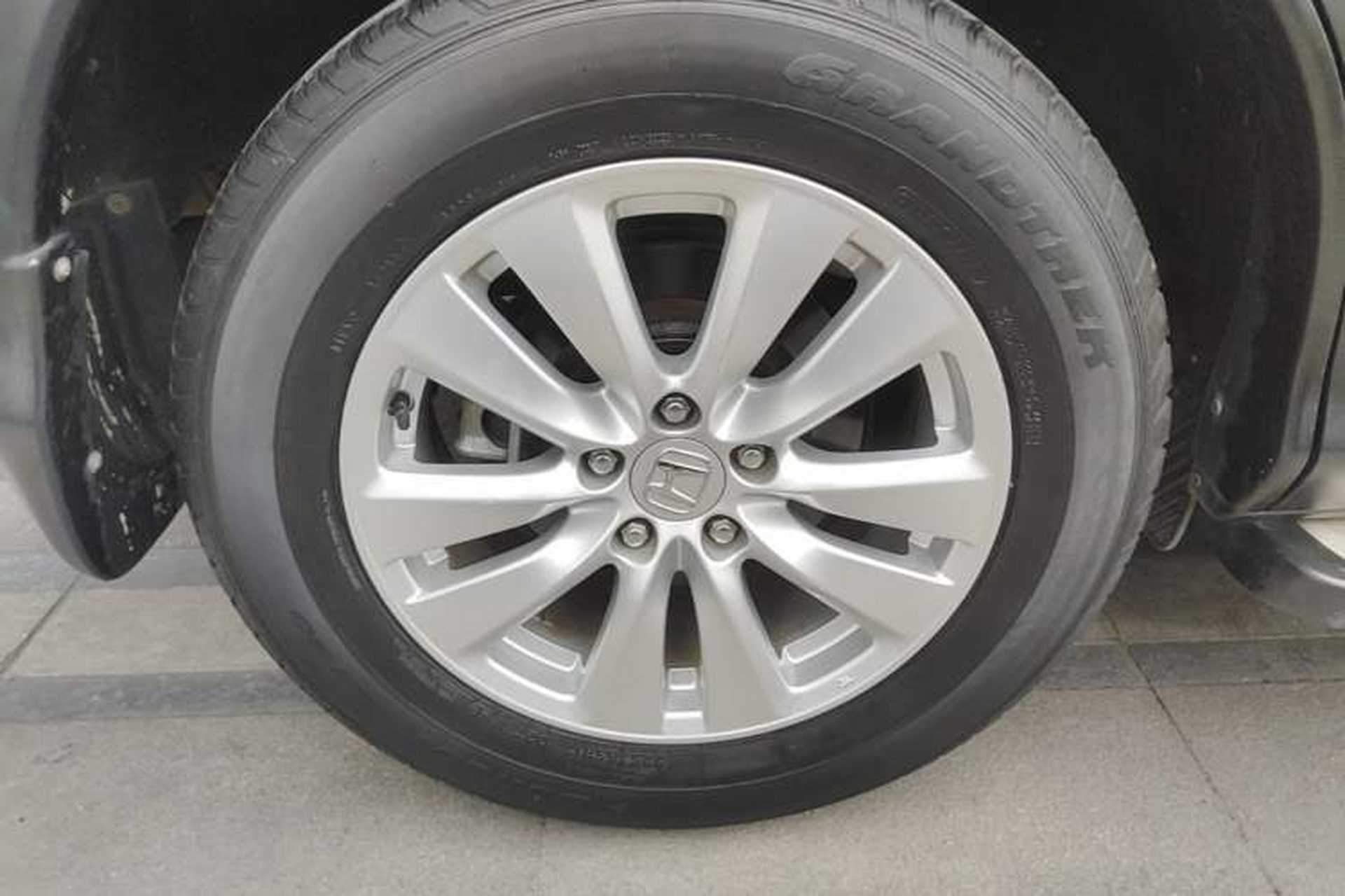 Used Honda CR-V 2015 2.0L two-wheel drive urban version Exterior 5