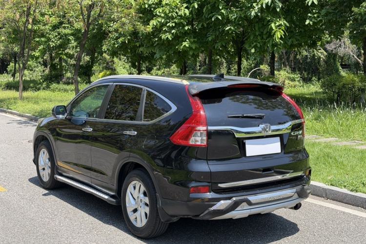 Used Honda CR-V 2015 2.4L two-wheel drive luxury version Exterior 5