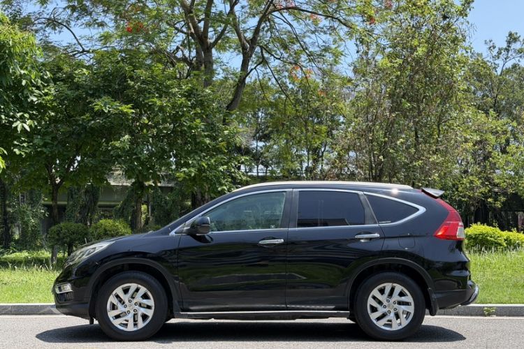 Used Honda CR-V 2015 2.4L two-wheel drive luxury version Exterior 6