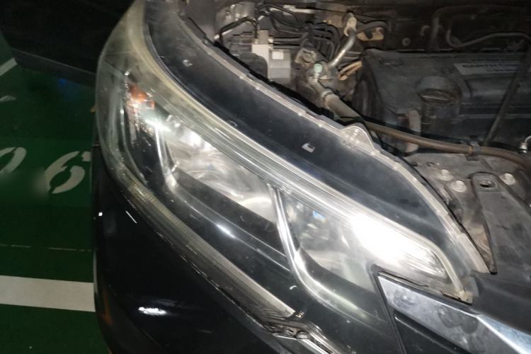 Used Honda CR-V 2015 2.4L two-wheel drive luxury version Exterior 6