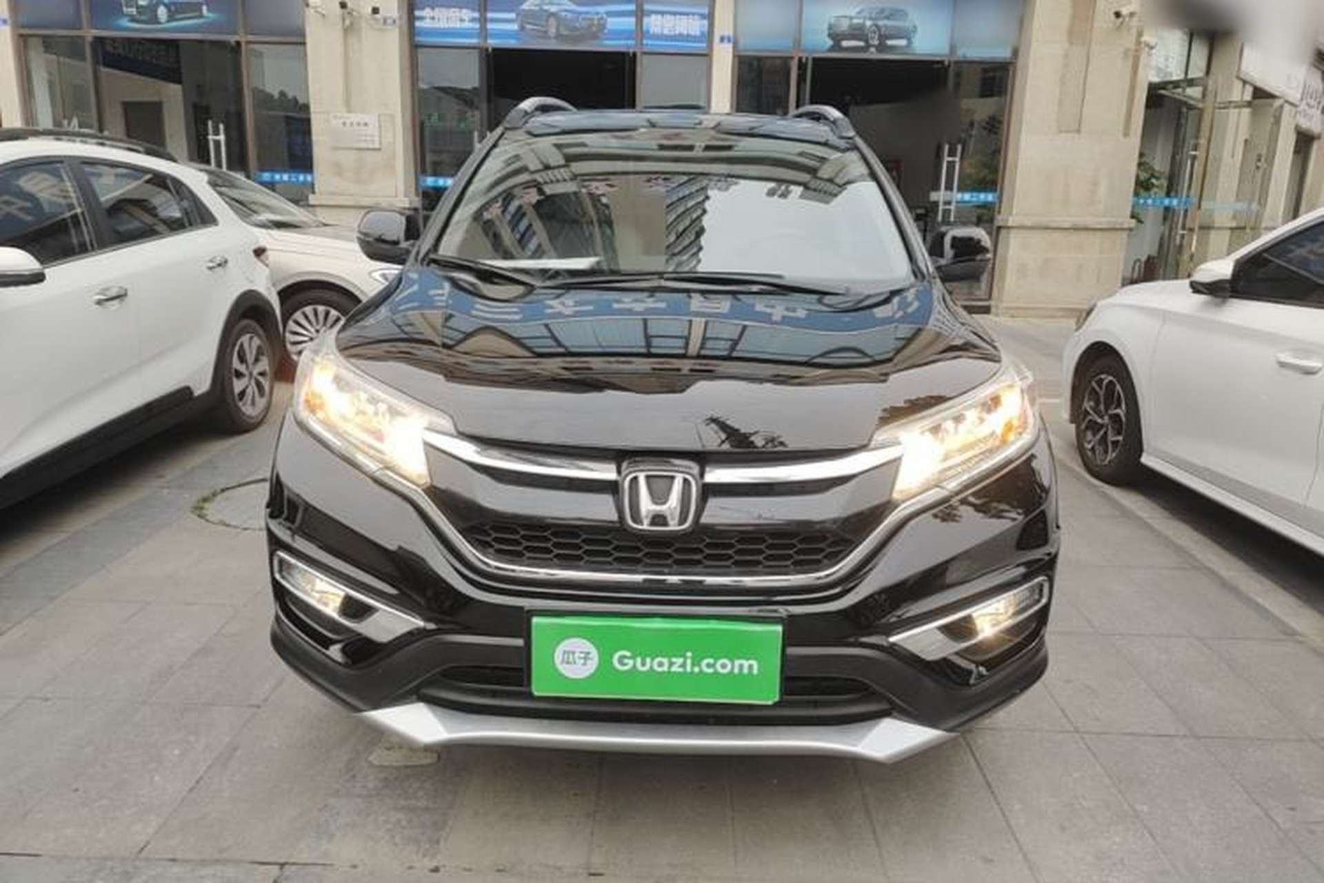 Used Honda CR-V 2015 2.0L two-wheel drive urban version Front